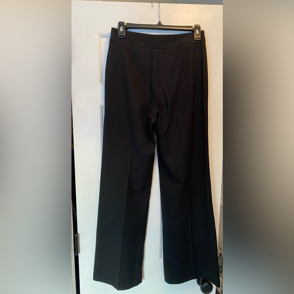 Limited black women’s slacks. Size 2 - Picture 4 of 4
